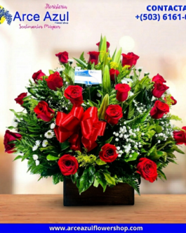 AAA-05 Arreglo Rosas Rojas y Lirios