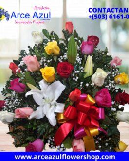 AAA-57 Arreglo de rosas en colores y lirios